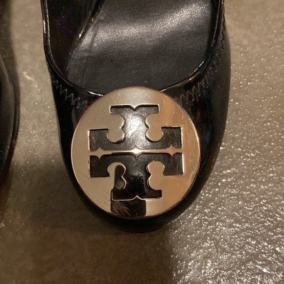 Tory Burch Emblem Heels - Picture 5 of 7